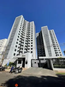 Apartamento com 2 Quartos para alugar, 54m² no Vila Emília, Maringá