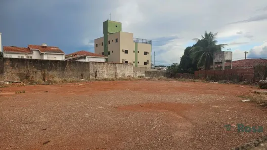 Lote/Terreno à venda, 1094m² no Jardim Petrópolis, Cuiabá