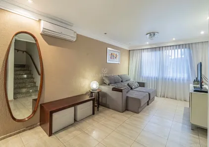 Casa de Condomínio com 4 Quartos à venda, 335m² no Jardim Isabel, Porto Alegre