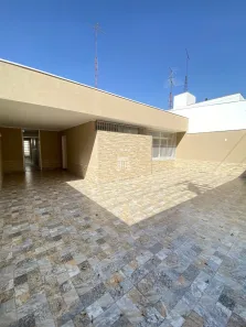 Casa com 3 Quartos à venda, 200m² no Vila Progresso, Jundiaí
