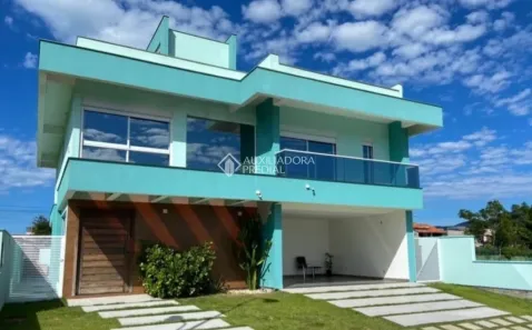 Casa com 4 Quartos para alugar, 299m² no São João do Rio Vermelho, Florianópolis