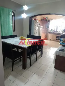 Casa com 3 Quartos à venda, 236m² no Jardim São Francisco, Guarulhos