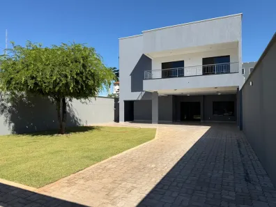 Sobrado com 4 Quartos à venda, 200m² no Plano Diretor Sul, Palmas