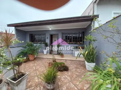 Casa com 2 Quartos à venda, 153m² no Parque Residencial Santo André, Caçapava