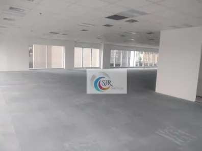Sala Comercial para alugar, 252m² no Vila Gertrudes, São Paulo