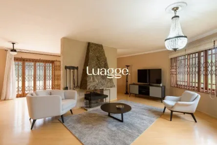 Casa com 3 Quartos para alugar, 250m² no Vila Assunção, Porto Alegre