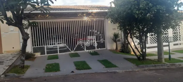 Casa com 3 Quartos à venda, 137m² no Jardim Sarapiranga, Jundiaí