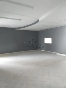 Imóvel Comercial à venda, 370m² no Jardim das Indústrias, São José dos Campos