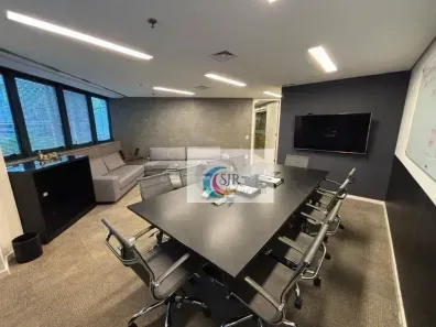 Sala Comercial à venda, 214m² no Vila Olímpia, São Paulo