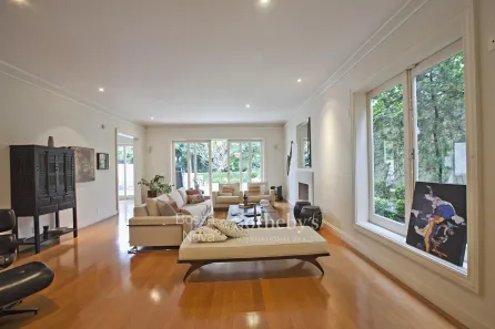 Casa com 4 Quartos à venda, 463m² no Vila Tramontano, São Paulo