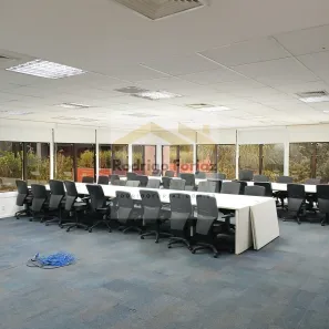 Sala Comercial para alugar, 550m² no Alphaville Empresarial, Barueri