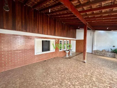 Casa com 3 Quartos à venda, 211m² no Antônio Zanaga I, Americana