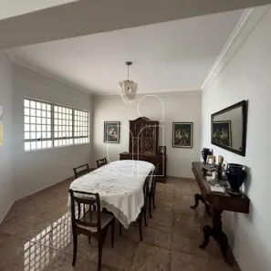 Casa com 3 Quartos à venda, 350m² no Jardim Estoril, Marília
