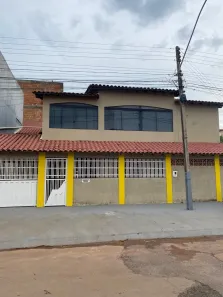 Sobrado com 5 Quartos à venda, 288m² no Parque Rio Branco, Valparaíso de Goiás