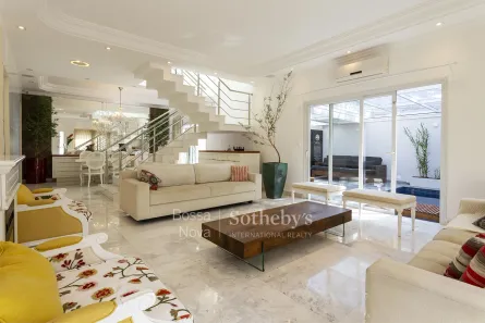 Casa de Condomínio com 4 Quartos à venda, 379m² no Santo Amaro, São Paulo