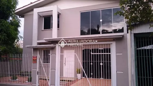 Casa com 3 Quartos para alugar, 160m² no Rio Branco, Novo Hamburgo