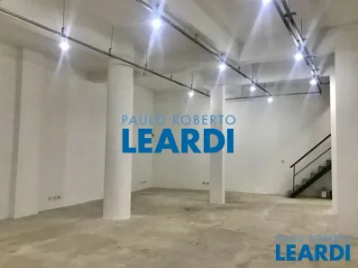 Ponto Comercial à venda, 183m² no Santa Efigênia, São Paulo