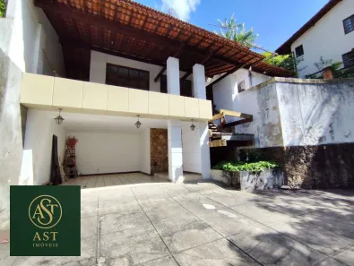 Casa de Condomínio com 4 Quartos à venda, 450m² no Itaipu, Niterói