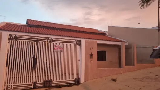 Casa com 3 Quartos à venda, 170m² no Parque Residencial São Lucas, Presidente Prudente