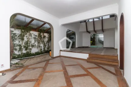 Casa com 8 Quartos à venda, 900m² no Vila Madalena, São Paulo