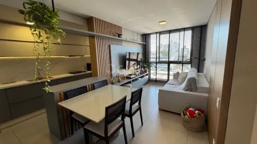 Apartamento com 2 Quartos à venda, 65m² no Estreito, Florianópolis