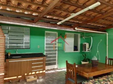 Casa com 3 Quartos à venda, 210m² no Jardim Califórnia, Jundiaí