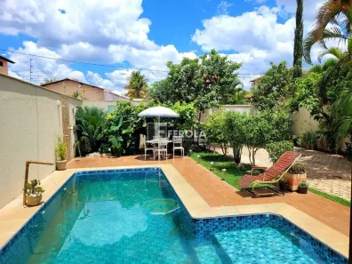 Casa de Condomínio com 4 Quartos à venda, 261m² no Setor Habitacional Arniqueira, Brasília