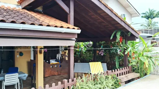 Casa de Condomínio com 4 Quartos à venda, 250m² no Balneário Praia do Pernambuco, Guarujá