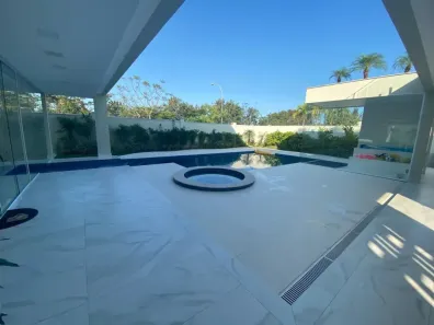 Casa com 5 Quartos para alugar, 950m² no Barra da Tijuca, Rio de Janeiro