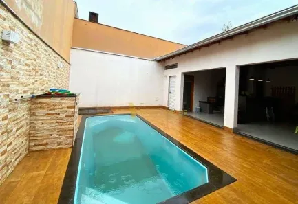 Casa com 3 Quartos à venda, 187m² no São Vicente, Londrina