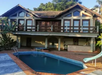 Casa de Condomínio com 4 Quartos à venda, 550m² no Arujázinho I, II e III, Arujá