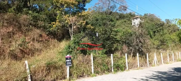 Lote/Terreno à venda, 1756m² no Condomínio Quintas das Esmeraldas (Melo Viana), Esmeraldas
