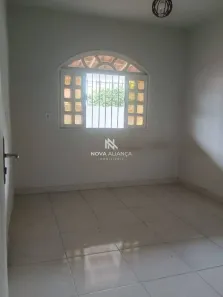 Casa com 2 Quartos para alugar, 100m² no Santos Dumont, Vila Velha