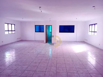 Sala Comercial para alugar, 115m² no Gonzaga, Santos