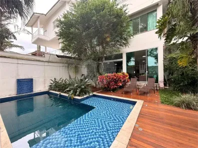 Sobrado com 4 Quartos à venda, 617m² no Vila Albertina, São Paulo