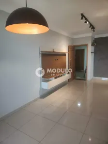 Apartamento com 3 Quartos para alugar, 78m² no Santa Mônica, Uberlândia