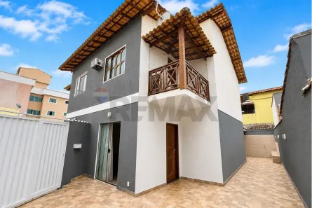 Casa com 2 Quartos à venda, 79m² no Ouro Verde, Rio das Ostras