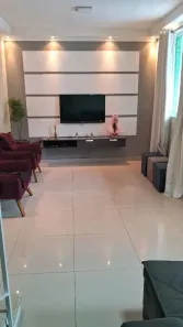Sobrado com 3 Quartos à venda, 150m² no Estuário, Santos
