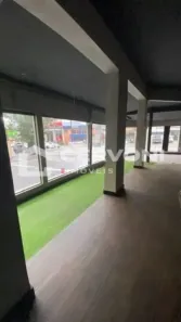 Ponto Comercial para alugar, 220m² no Jardim São Dimas, São José dos Campos