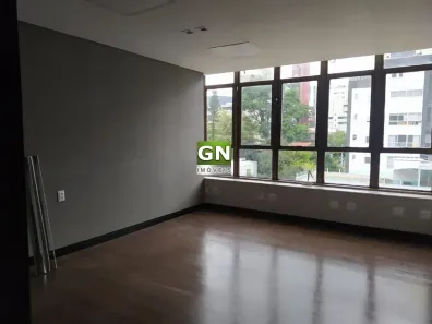 Sala Comercial para alugar, 205m² no Santo Antônio, Belo Horizonte
