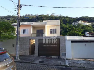 Casa com 4 Quartos à venda, 190m² no São Francisco, Niterói
