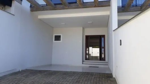 Sobrado com 3 Quartos à venda, 137m² no Bom Retiro, Joinville