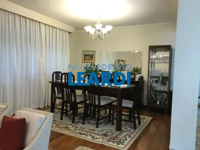Sobrado com 4 Quartos à venda, 234m² no Vila Cordeiro, São Paulo