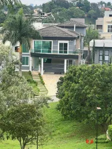 Casa de Condomínio com 5 Quartos para alugar, 400m² no Jardim do Golf I, Jandira