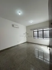 Sala Comercial para alugar, 15m² no Bosque dos Eucaliptos, São José dos Campos
