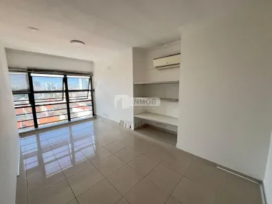 Sala Comercial para alugar, 64m² no Centro, Taubaté
