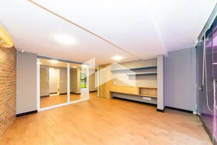 Sala Comercial para alugar, 680m² no Ahú, Curitiba