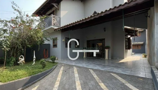 Casa com 5 Quartos à venda, 318m² no Balneário Stella Maris, Peruíbe