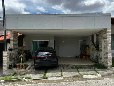 Casa de Condomínio com 2 Quartos à venda, 131m² no Papagaio, Feira de Santana