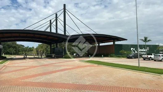 Lote/Terreno à venda, 542m² no Jardins França, Goiânia